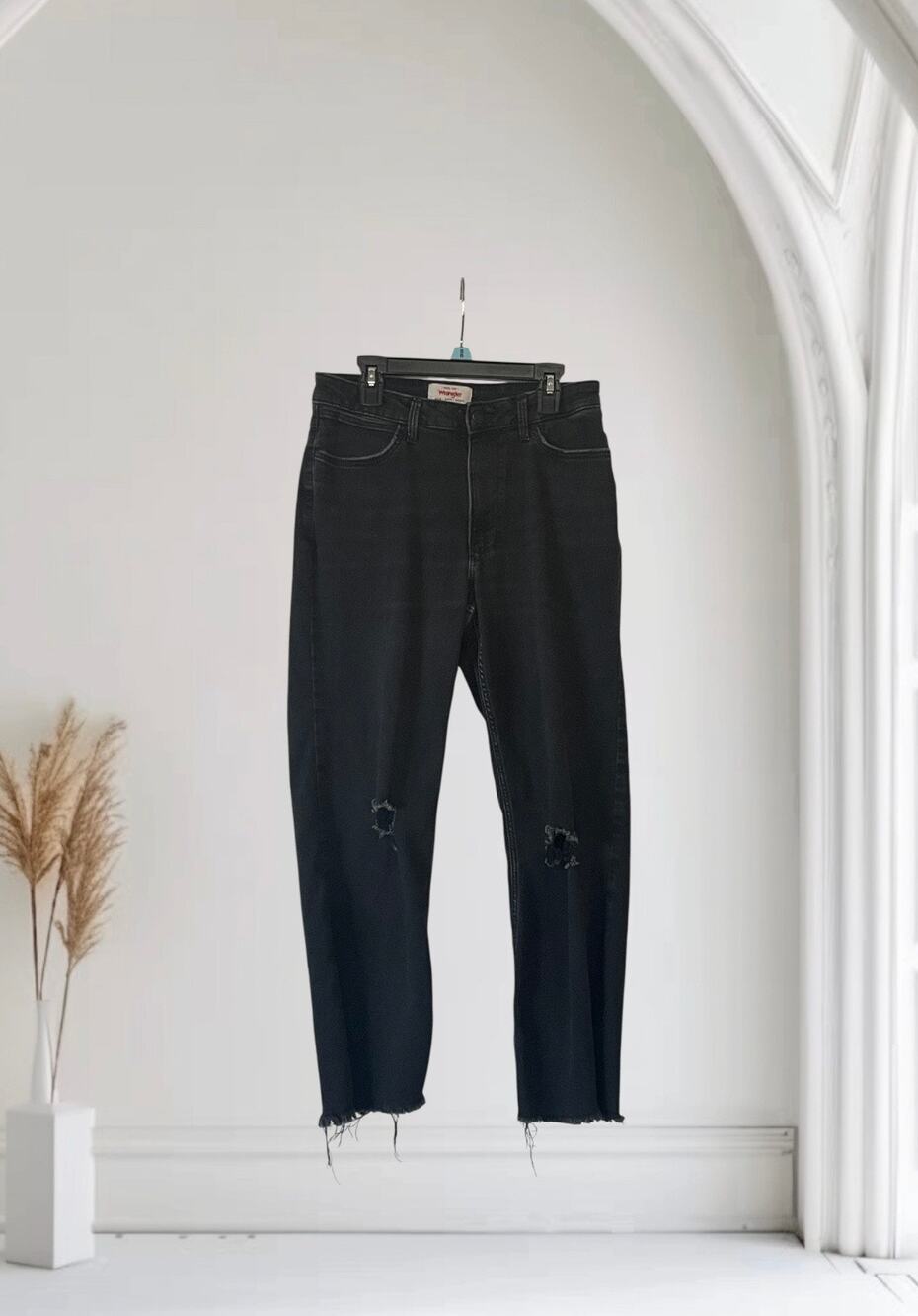 Wrangler Black Distressed Denim Jeans Size 8